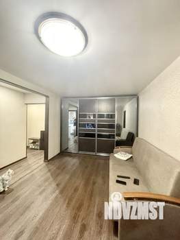 2-к квартира, вторичка, 45м2, 1/5 этаж