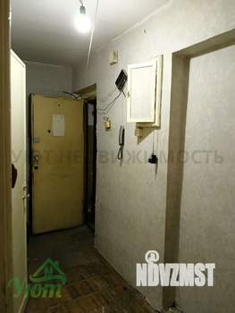 2-к квартира, вторичка, 45м2, 1/4 этаж