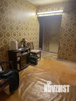 3-к квартира, вторичка, 58м2, 1/5 этаж