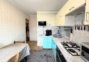 4-к квартира, вторичка, 84м2, 8/10 этаж