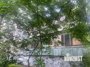 4-к квартира, вторичка, 68м2, 1/9 этаж