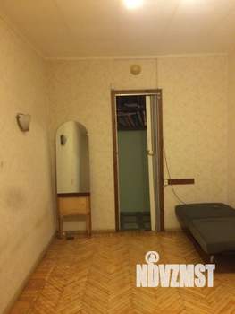 3-к квартира, вторичка, 56м2, 1/5 этаж