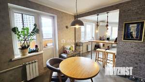 2-к квартира, вторичка, 71м2, 5/17 этаж