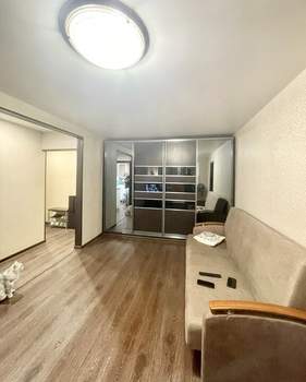 2-к квартира, вторичка, 44м2, 1/5 этаж