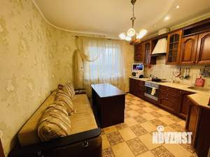 2-к квартира, вторичка, 80м2, 11/17 этаж