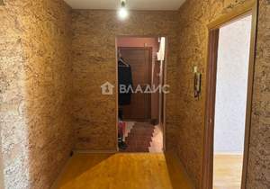 3-к квартира, вторичка, 63м2, 8/9 этаж