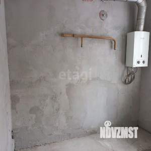 2-к квартира, вторичка, 43м2, 1/4 этаж