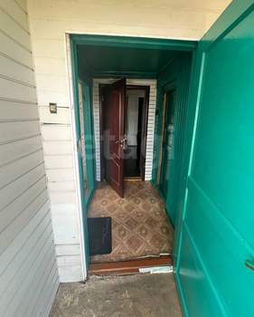 3-к квартира, вторичка, 75м2, 1/1 этаж