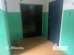 4-к квартира, вторичка, 68м2, 1/9 этаж