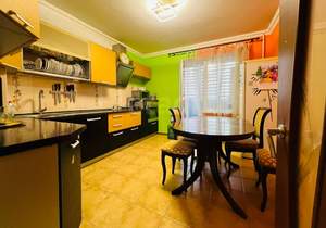 2-к квартира, вторичка, 84м2, 2/10 этаж