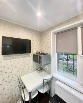 2-к квартира, вторичка, 44м2, 1/5 этаж