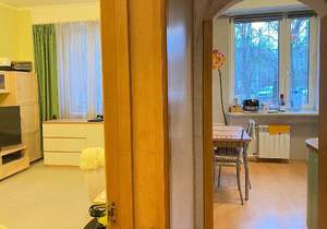 1-к квартира, вторичка, 35м2, 1/4 этаж