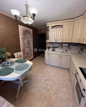 2-к квартира, вторичка, 64м2, 2/17 этаж