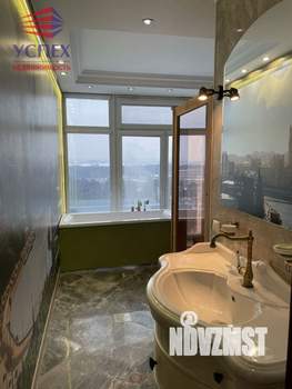 5-к квартира, вторичка, 213м2, 14/18 этаж