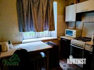 2-к квартира, вторичка, 45м2, 1/4 этаж