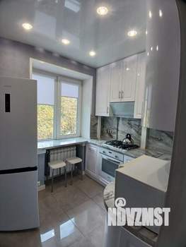 2-к квартира, вторичка, 40м2, 5/5 этаж