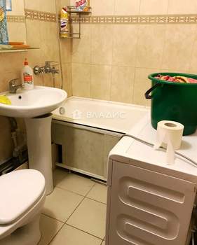2-к квартира, вторичка, 45м2, 1/5 этаж