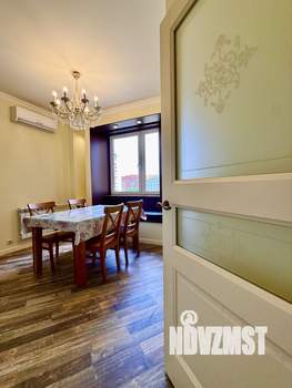 2-к квартира, вторичка, 66м2, 7/17 этаж