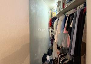 4-к квартира, вторичка, 84м2, 8/10 этаж