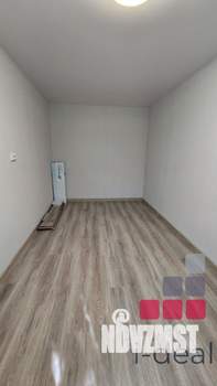 2-к квартира, вторичка, 45м2, 1/5 этаж