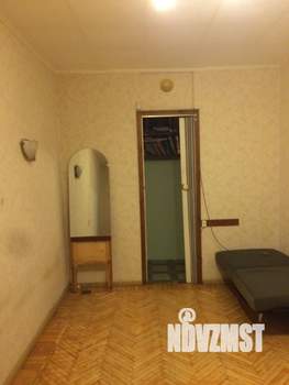 3-к квартира, вторичка, 56м2, 1/5 этаж