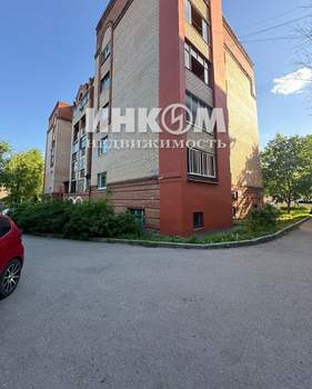 2-к квартира, вторичка, 63м2, 5/5 этаж