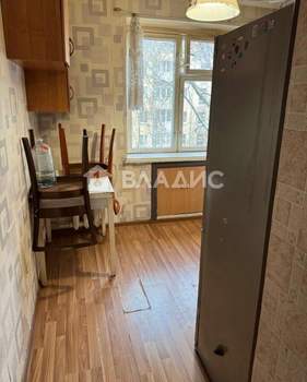 2-к квартира, вторичка, 43м2, 4/5 этаж