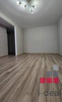 2-к квартира, вторичка, 45м2, 1/5 этаж