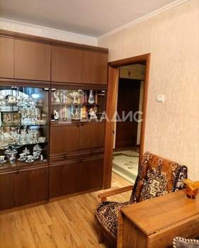 3-к квартира, вторичка, 75м2, 10/14 этаж