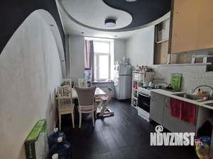 2-к квартира, вторичка, 62м2, 1/5 этаж