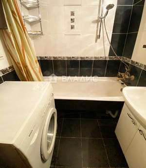 3-к квартира, вторичка, 66м2, 6/9 этаж
