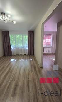 2-к квартира, вторичка, 45м2, 1/5 этаж