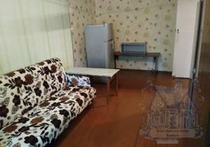 2-к квартира, вторичка, 46м2, 1/9 этаж