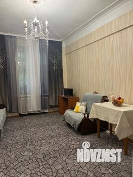 3-к квартира, вторичка, 68м2, 1/5 этаж
